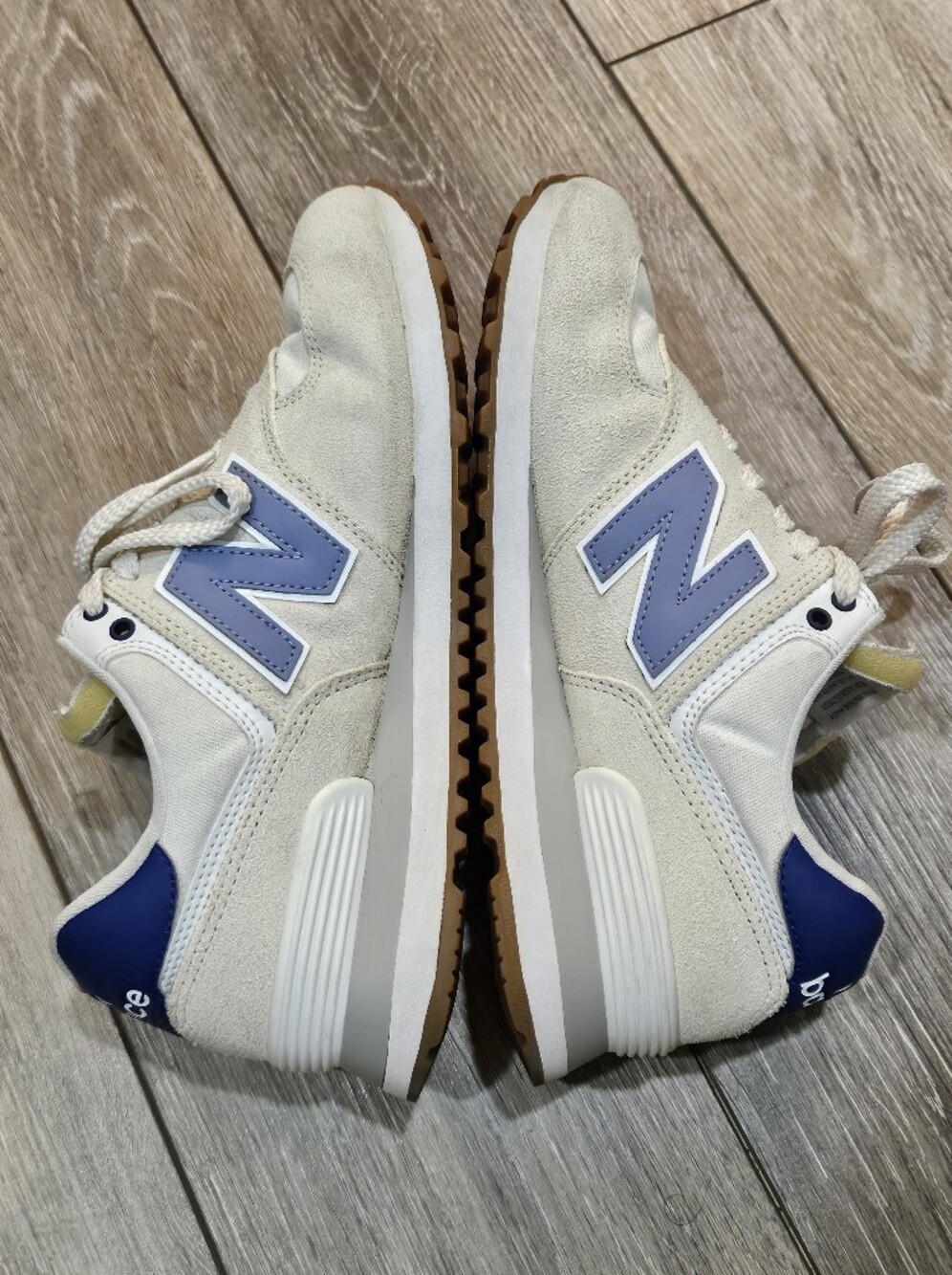 New Balance Beige & Blue 574 Sneakers Size 8 Tennis Shoes